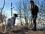 23 Katy e Nina prima cima Podona (1227 m)